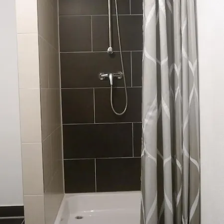 Ferienwohnung Hsnr 1A 公寓